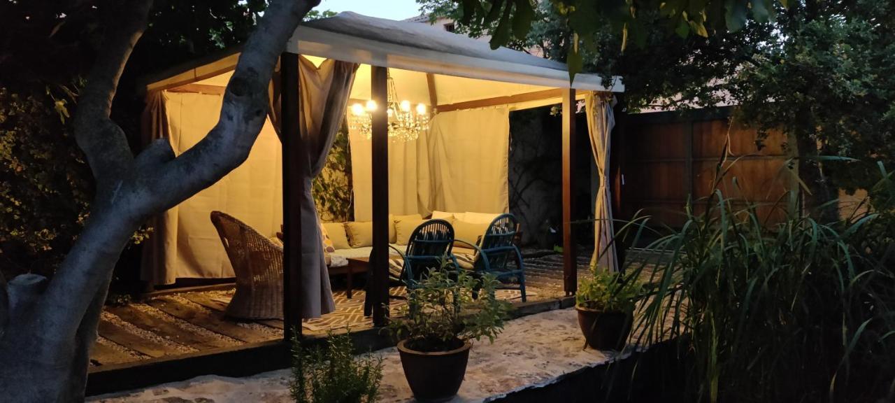 Hostal Viento De Ladera Segovia Exterior foto